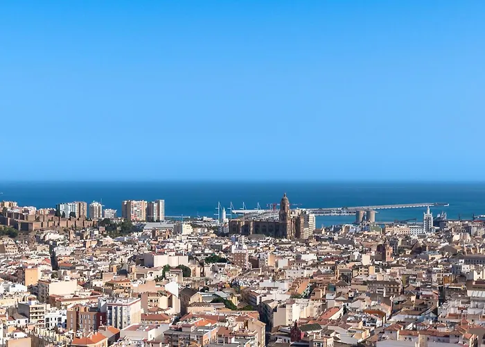 Xpce Urban 21 Skyline - Parking Free Malaga